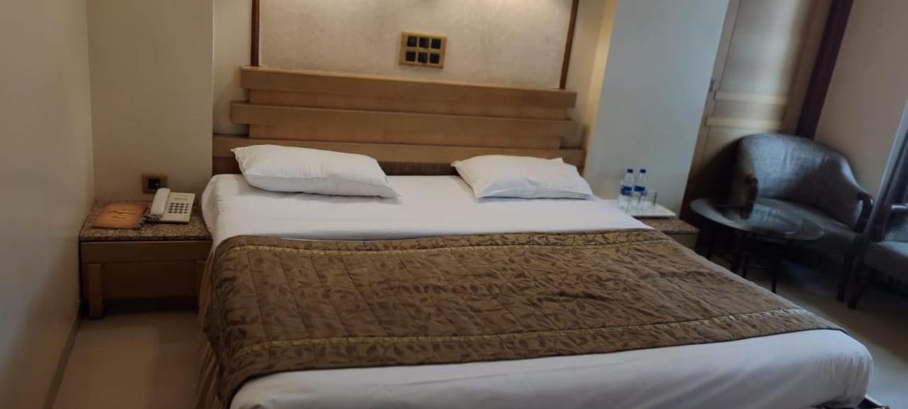 Hotel Deccan Royaale, Shivajinagar 푸네 외부 사진