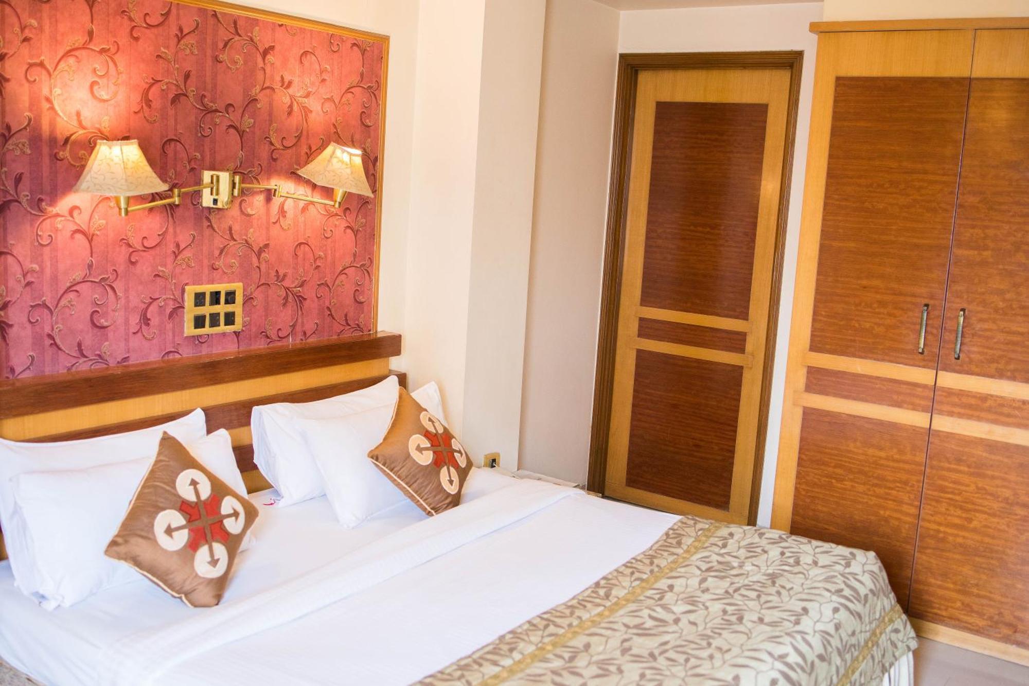 Hotel Deccan Royaale, Shivajinagar 푸네 외부 사진